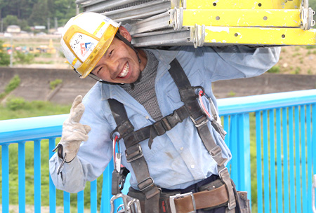 足場 伊藤　郁弥